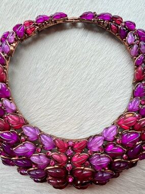 VINTAGE BIB COLLAR NECKLACE / PURPLE / HEAVY / UNMARKED / GORGEOUS